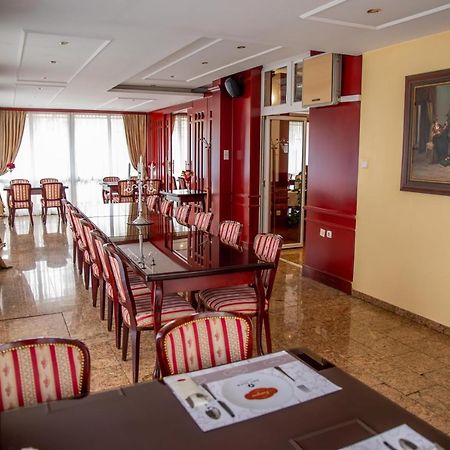 Hotel Integra Doboj Extérieur photo