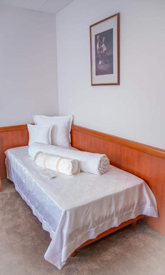 Hotel Integra Doboj Extérieur photo