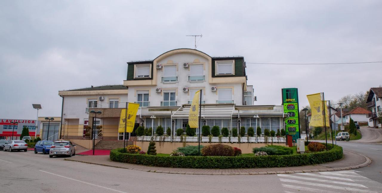 Hotel Integra Doboj Extérieur photo