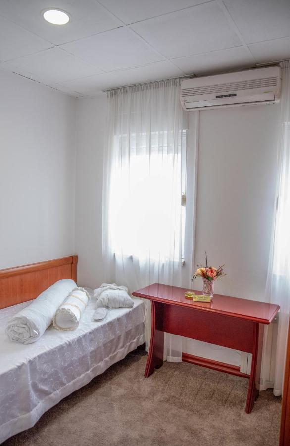 Hotel Integra Doboj Extérieur photo